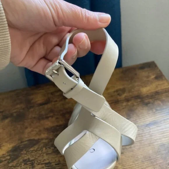 Casadei Stiletto Sandals - size 7 US 37 EU - Brand New Never Worn! - Picture 5 of 8